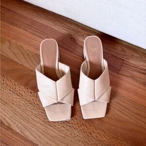 Vince Camuto‎ womens Seedanta Block Heel Sandal 7M